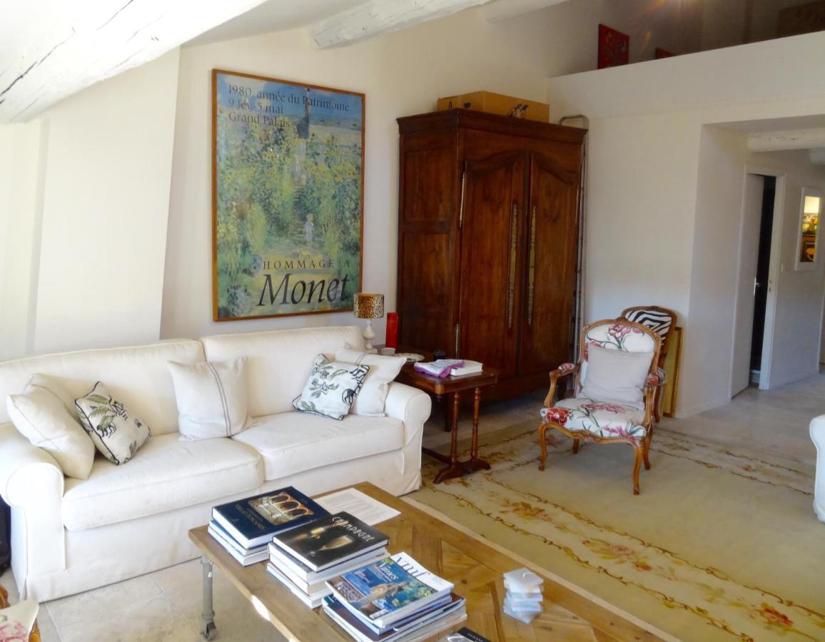 Chez Vous Apartment Uzes Luaran gambar